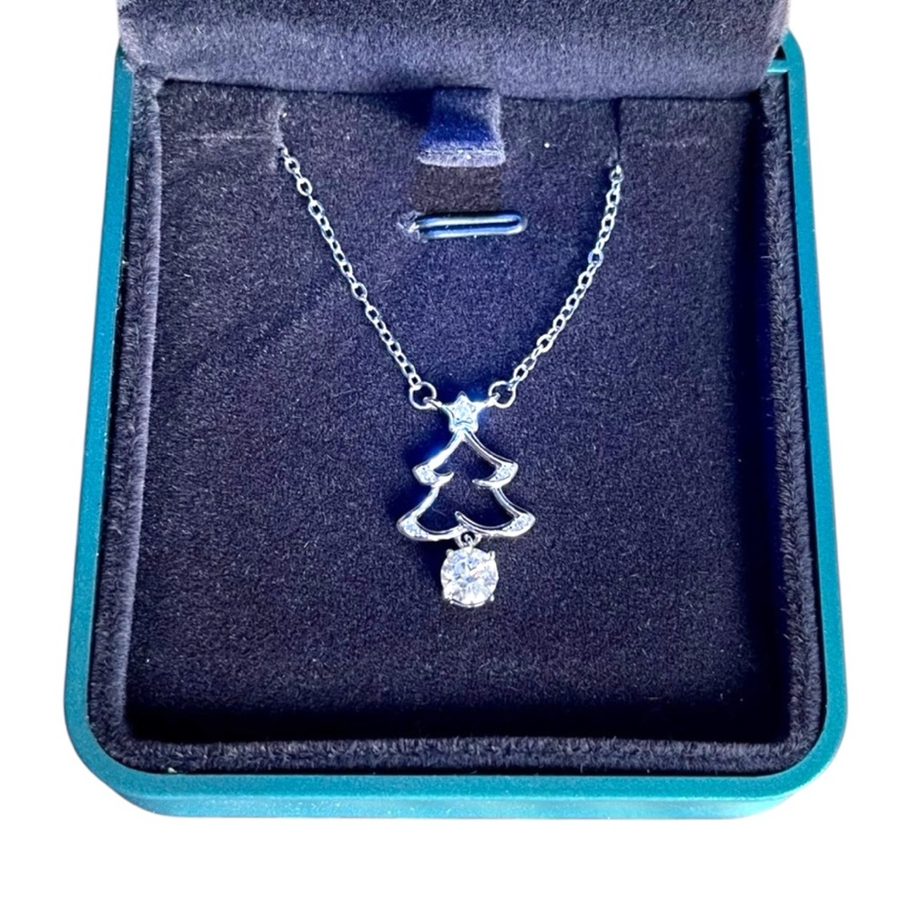 Moissanite Christmas Tree Necklace